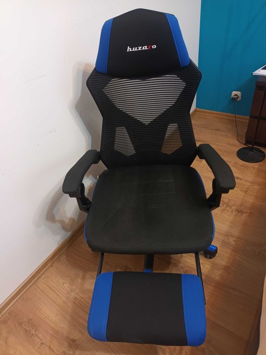Fotel gamingowy Huzaro z podnóżkiem