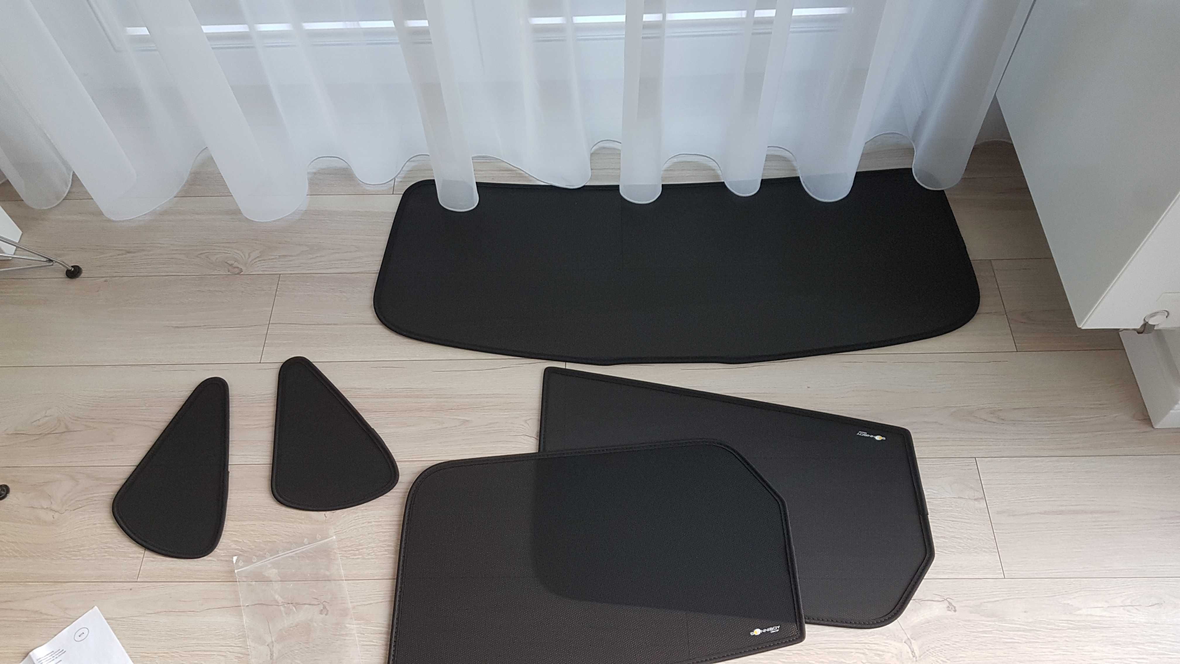 Osłony przeciwsłoneczne Sonniboy Active Tourer F45 serii 2