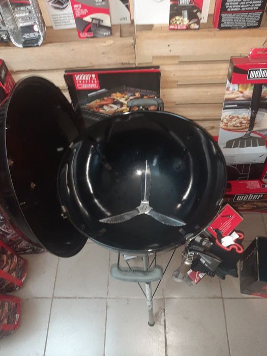 Вугільний гриль Weber One Touch 57cm