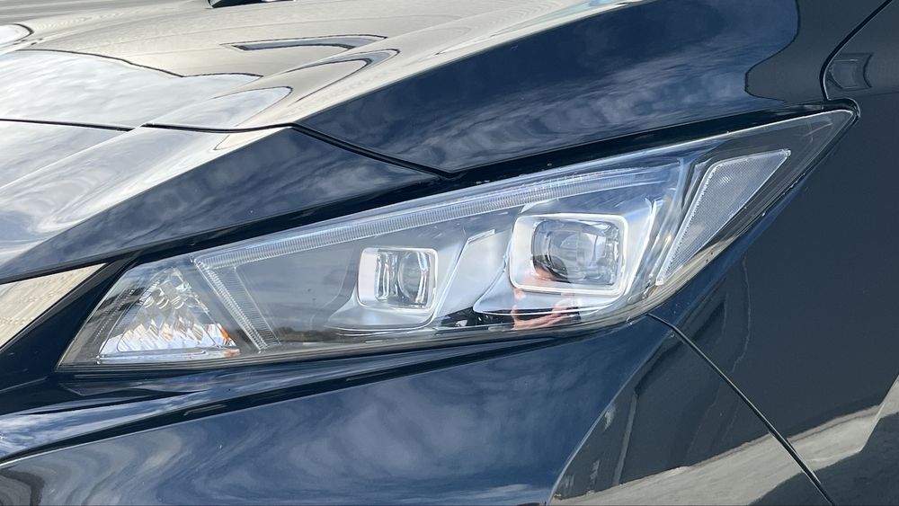 Nissan Leaf 62 kw bose