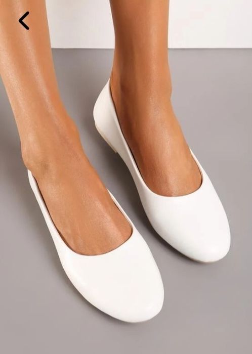 Балетки новые продам