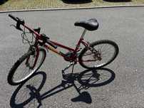 Bicicleta pouco uso !