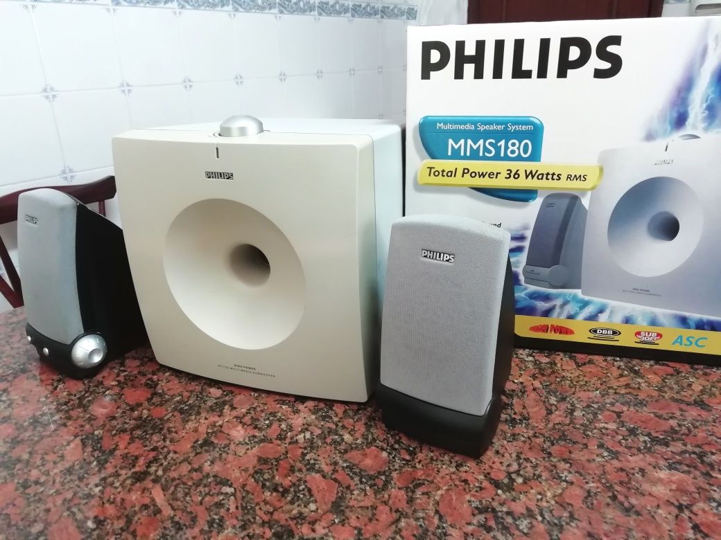 Colunas Philips com subwoofer  36w rms