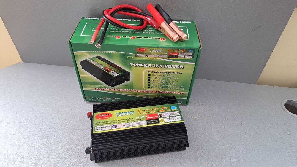 Мультигібридний Інвертор з функцією зарядки Перетворювач 12-220 Инверт