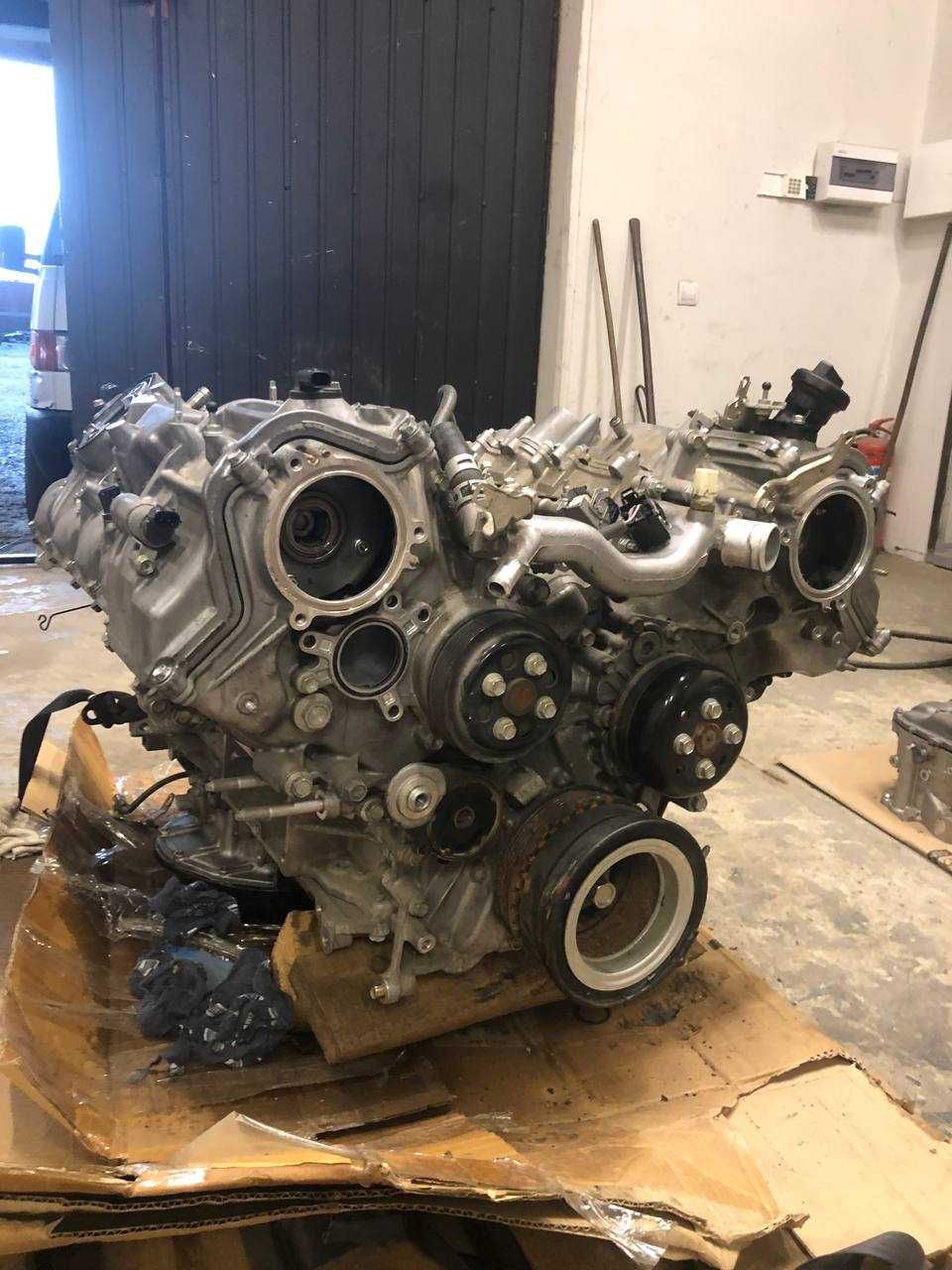 Продам  двигун 5.0 V8  2UR 2UR-GSE  Tundra 5.0 LEXUS RC F IS F  LS600