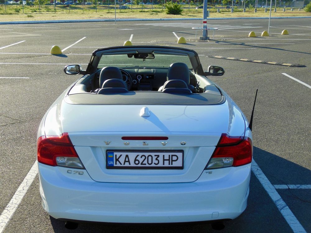 Volvo C70 T5 2.5 - продам в хороші руки