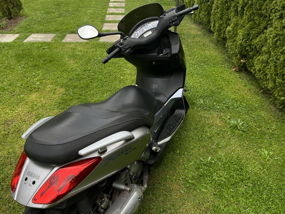 Skuter Yamaha xmax 125