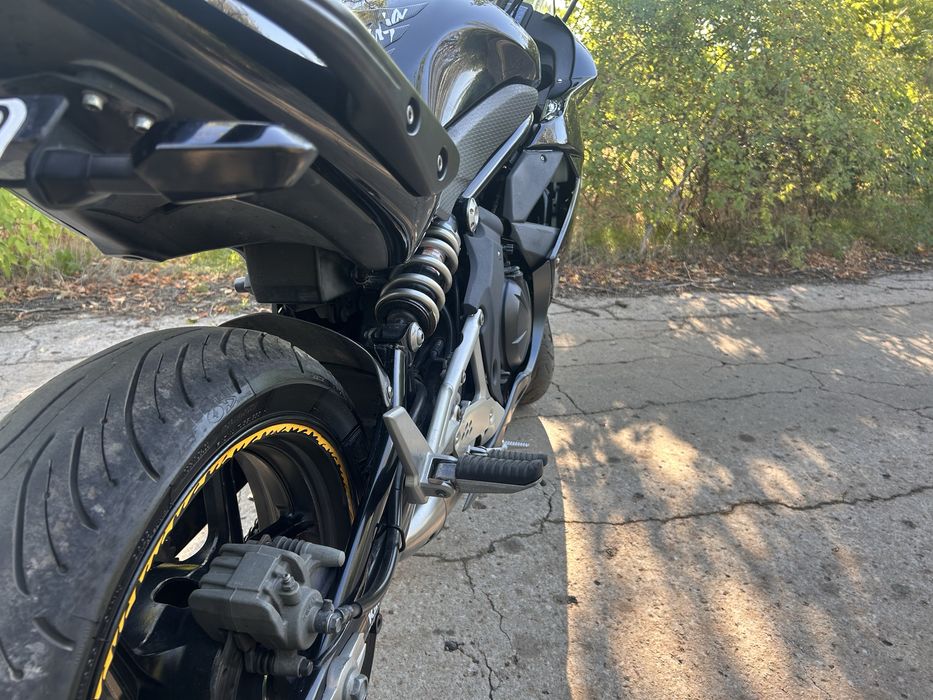 Продам Kawasaki 400r