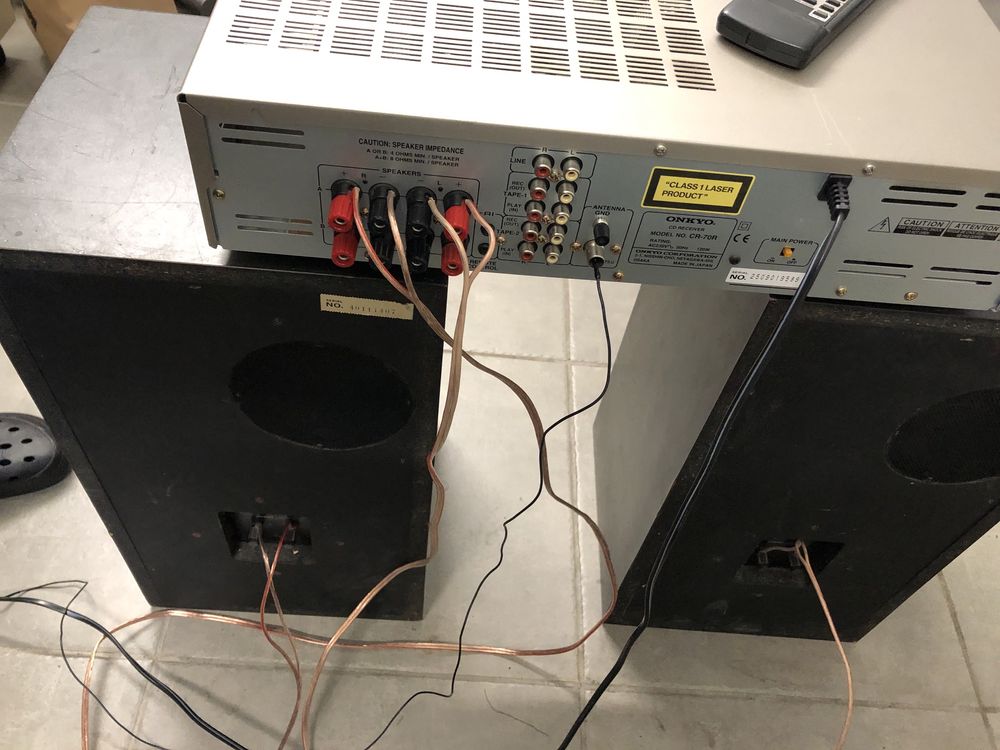 Onkyo Amplituner z Głośnikami