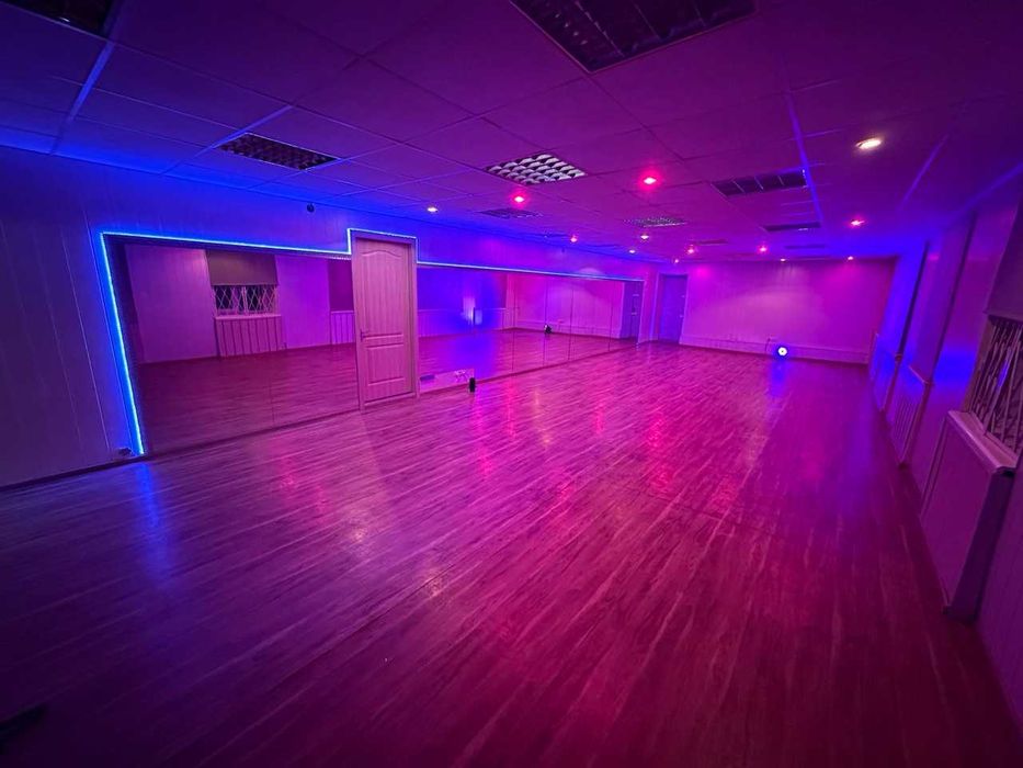 Оренда Танцювального залу 70 кв Лукянівська