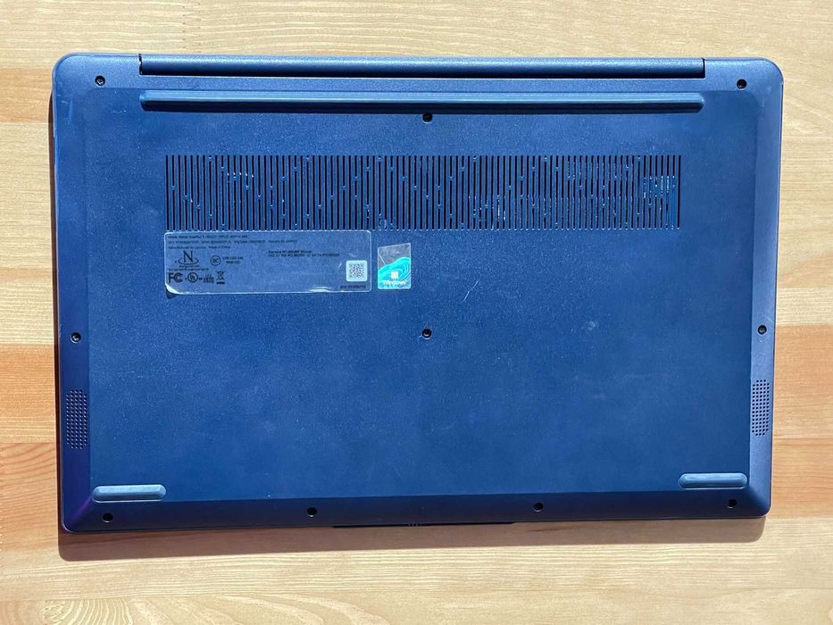 ноутбук 15.6 FHD/i5-1235U/Iris® Xe/16Гб DDR4/512Гб ssd