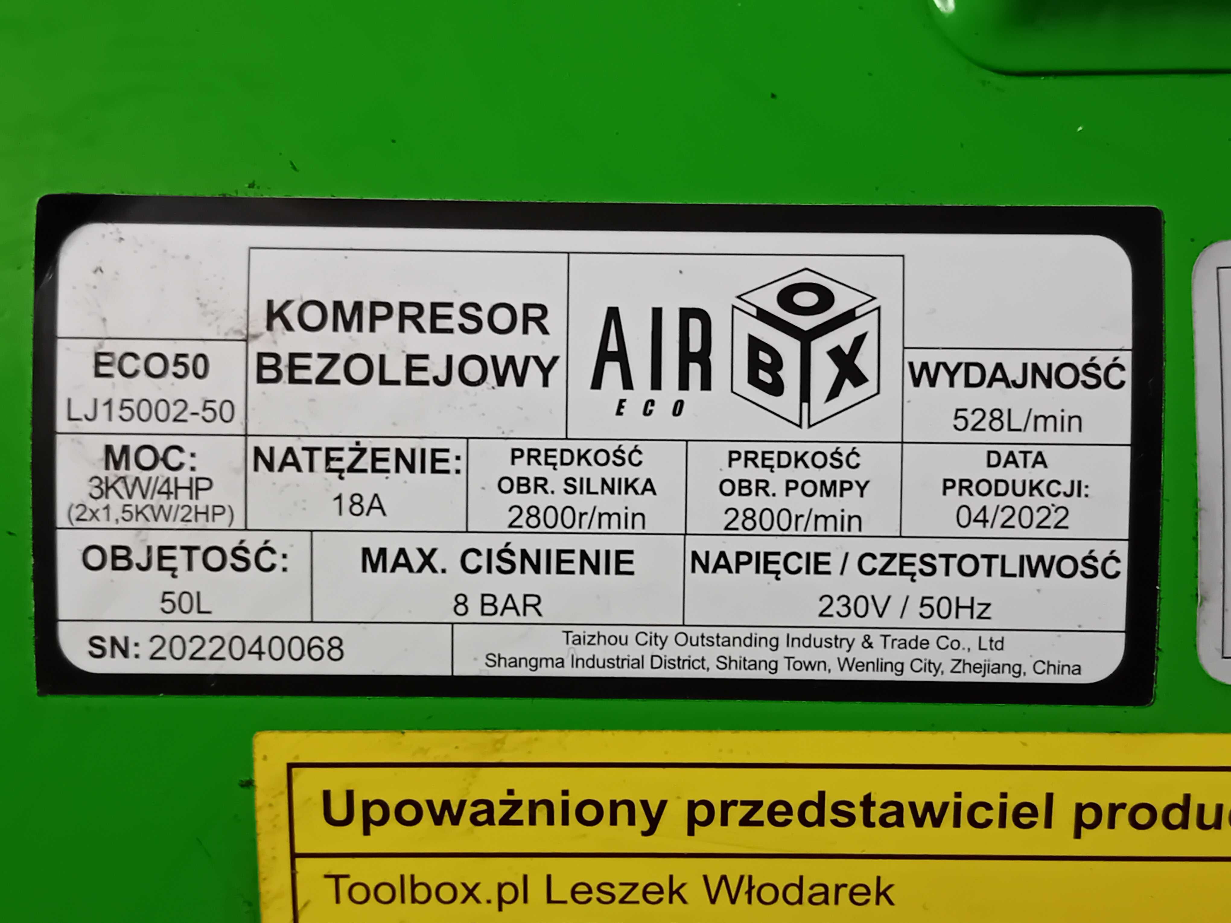 Sprężarka bezolejowa AIR BOX 3KW 50L 8 bar 528L/min