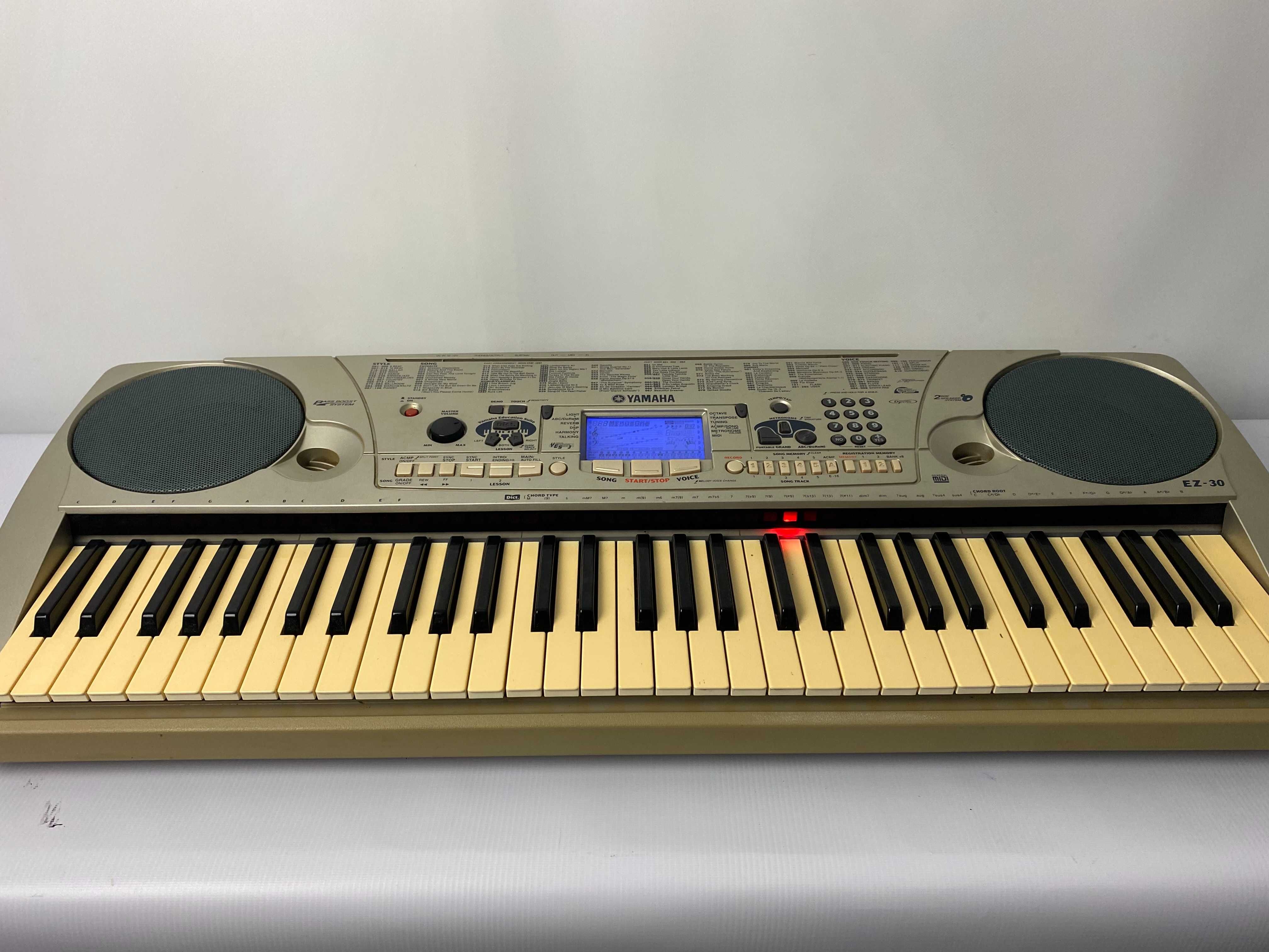 Yamaha EZ-30 Keyboard