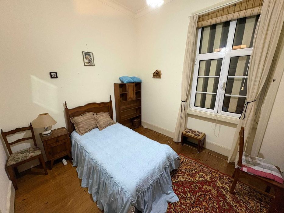 Quarto em Coimbra junto a Celas, Praça da República e Pólo 1