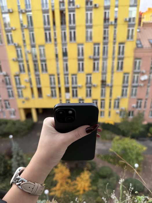 95% Аккум iPhone 15 Black 128Gb Физ Сим айфон