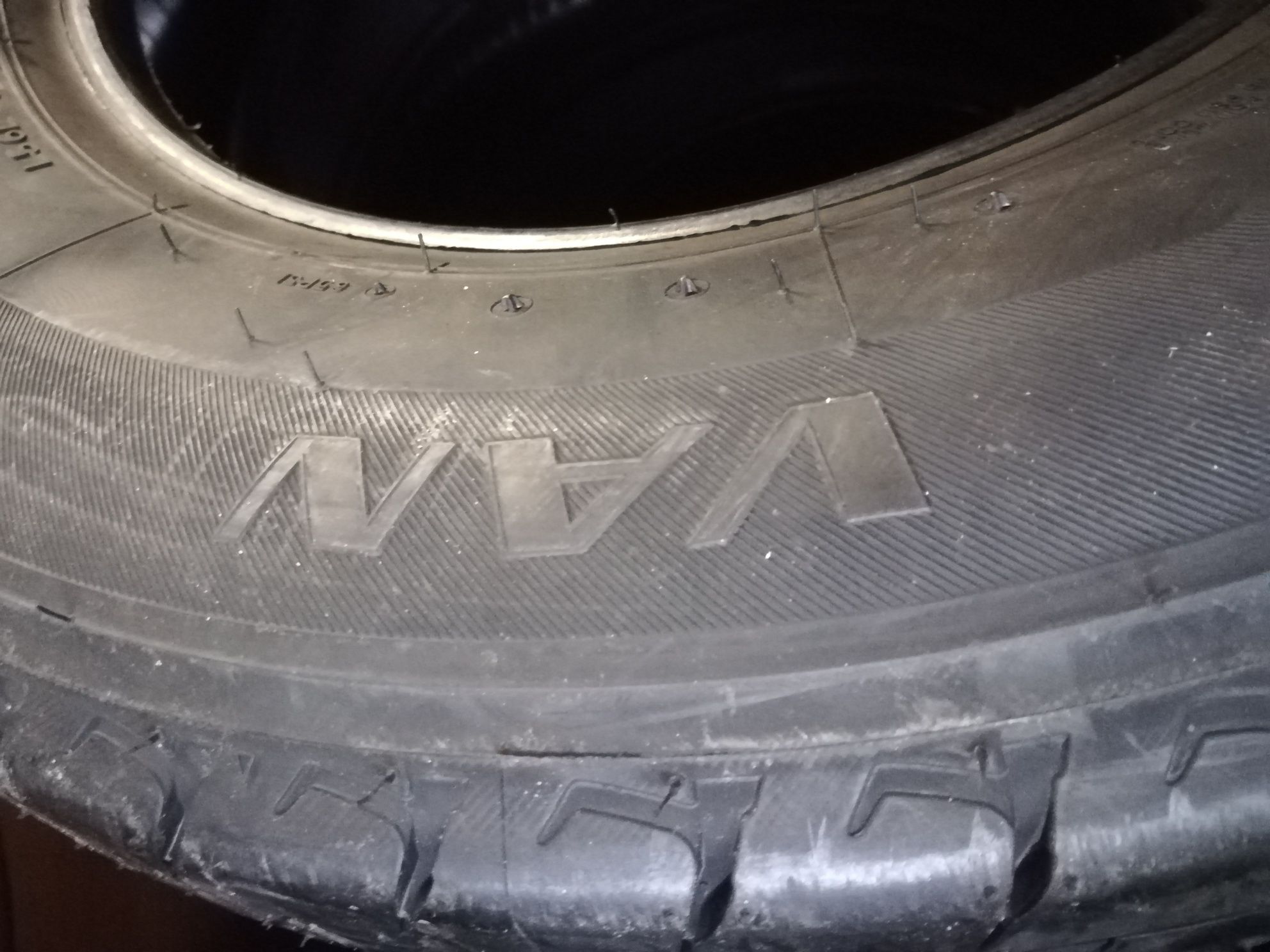 2 szt.para nowe opony letnie 205/70R15C Saetta Van 106/104R