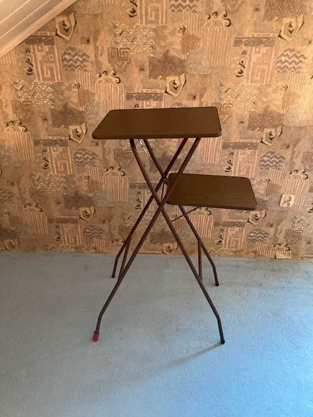 Statyw stolik pod projektor rzutnik diaskop unikat PRL lata 70-te nowy