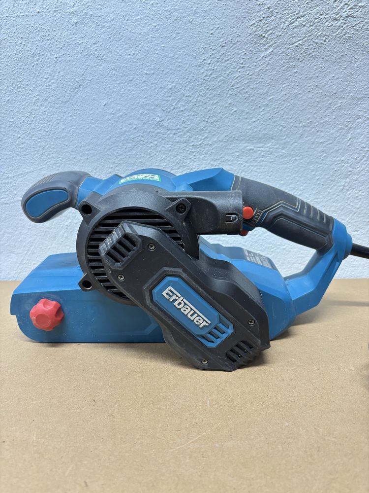 Szlifierka taśmowa Erbauer EBS950 950 w