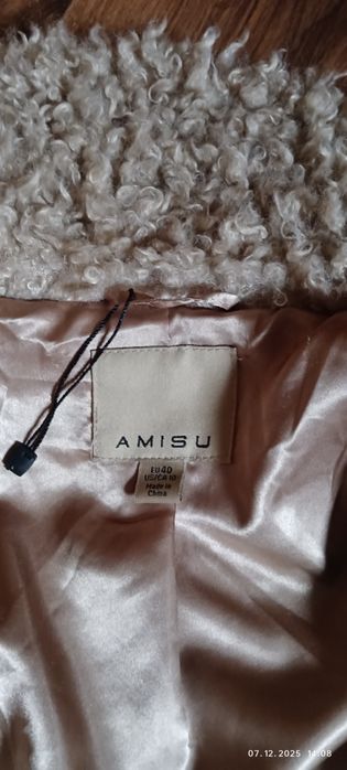 Шуба з штучного хутра. Барашек.