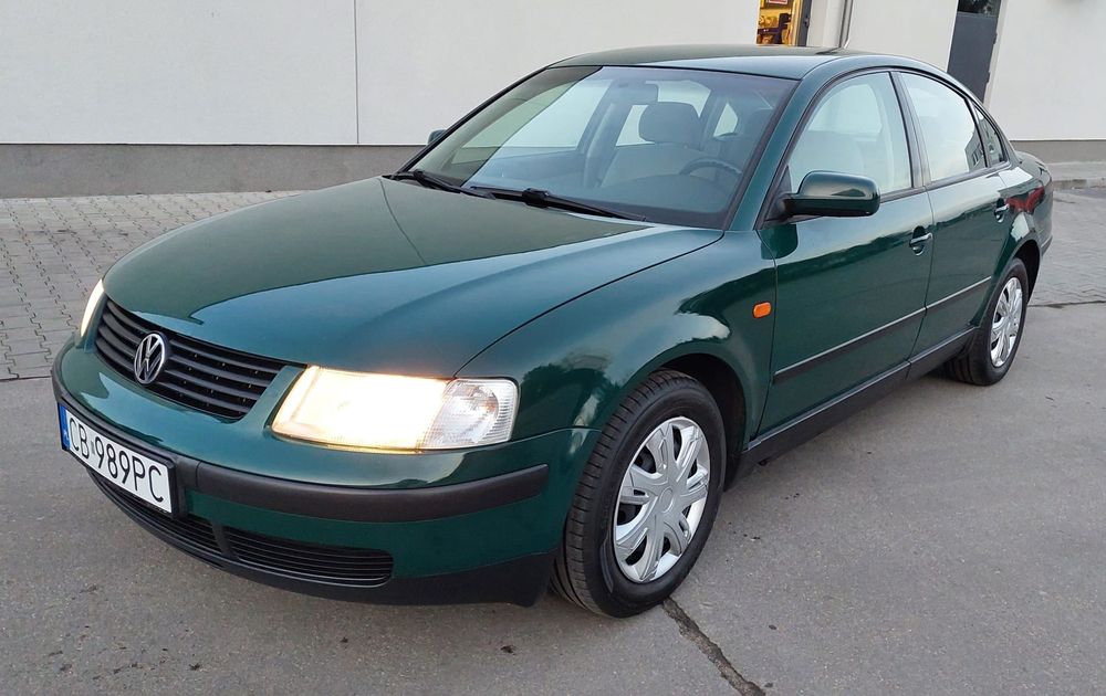 Volkswagen Passat B5 1.6 MPI bezwypadkowy