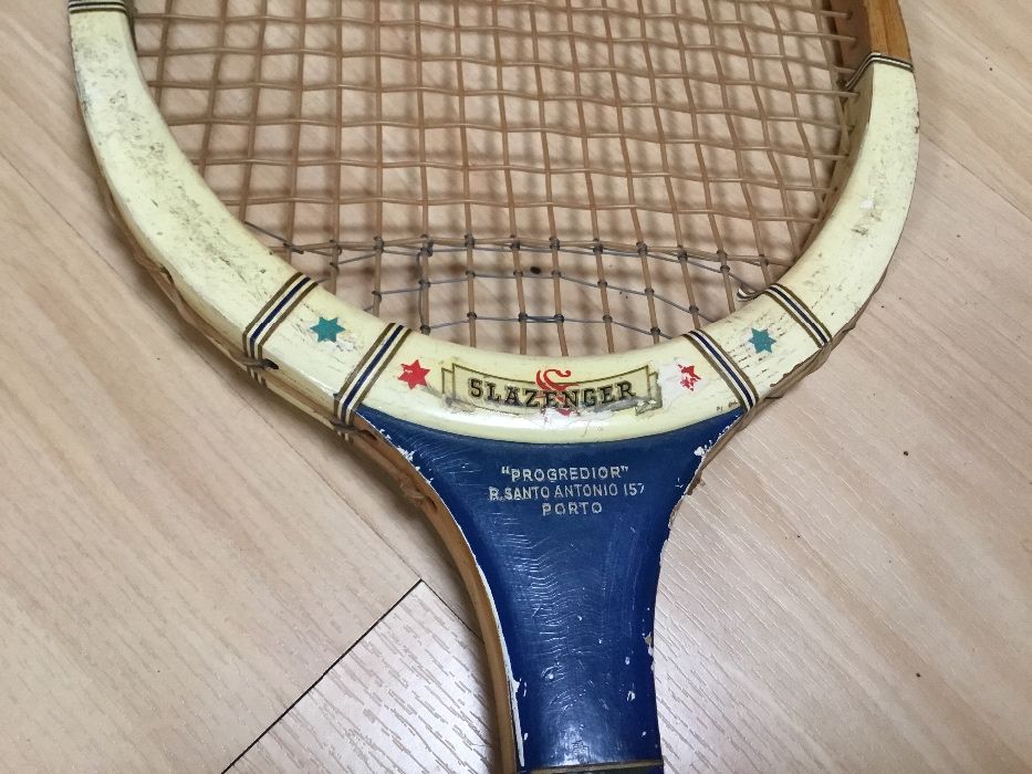 Raquete de ténis antiga Slazenger