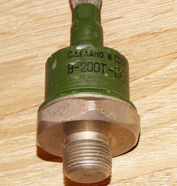 Dioda prostownicza dużej mocy B-200T-3-0,57; 200 A / 300 V ZSRR RETRO