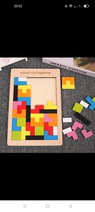 Разноцветный пазл головоломка