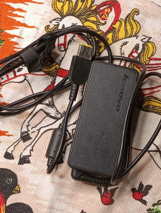 Блок живлення питания зарядне до ноутбука Lenovo 20V 2.25A (USB+pin)