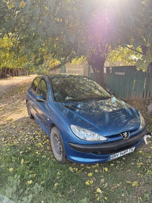 Продам Peugeot 206 1.4 2004г