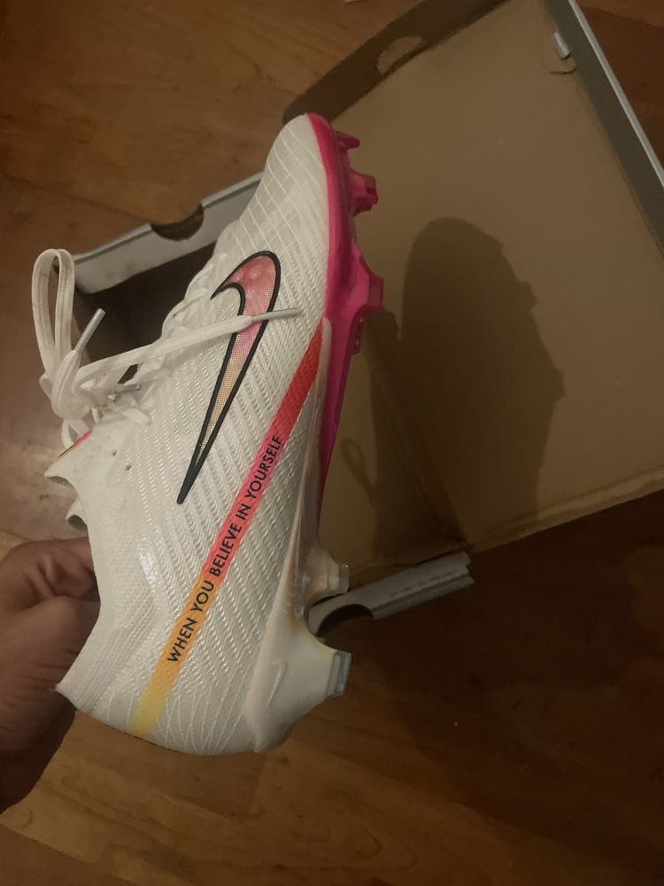chuteiras nike novas
