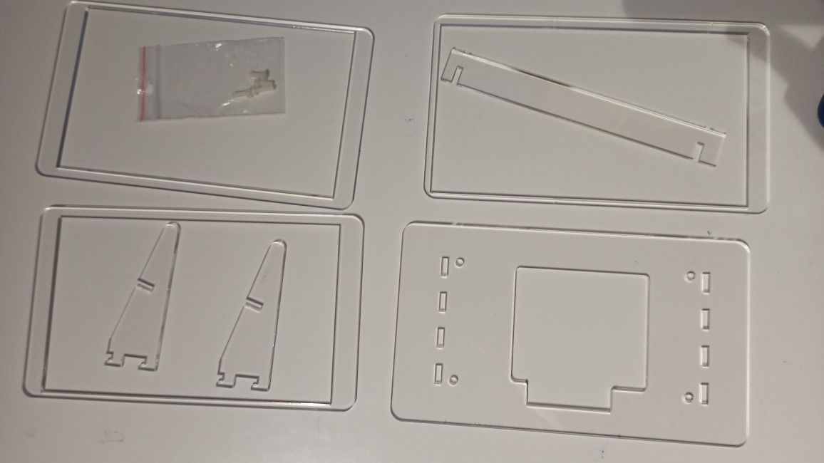 Raspberry pi obudowa na wyświetlacz