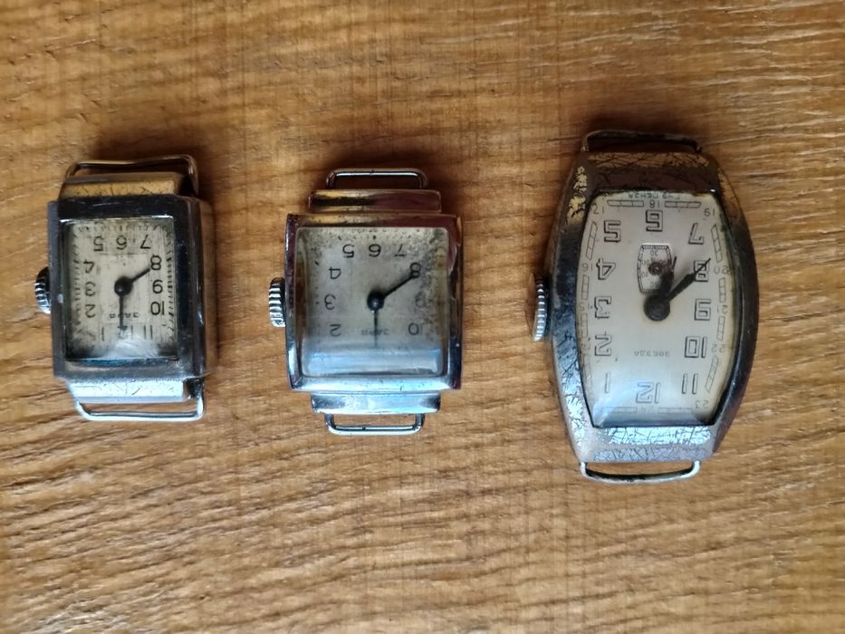 Часы Заря, Звезда