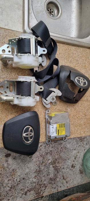 Продам безопасность на Toyota Avensis t27