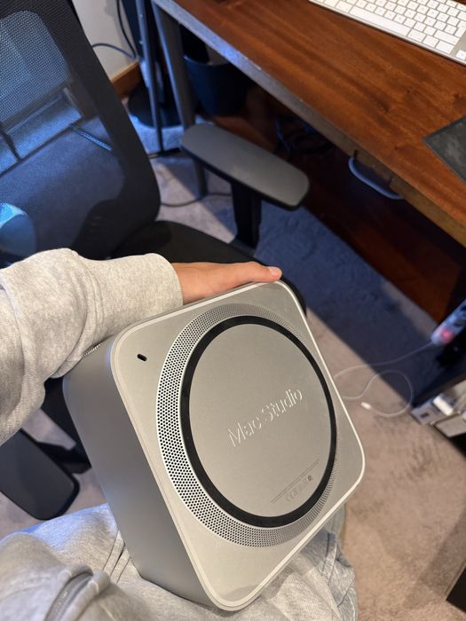 Mac Studio M2 Max —  64GB RAM — 1TB SSD — Excelente Estado