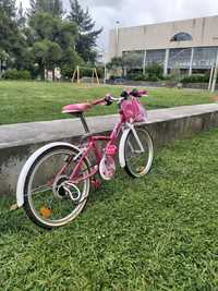 Bicicleta criança BTwin 6-9 anos