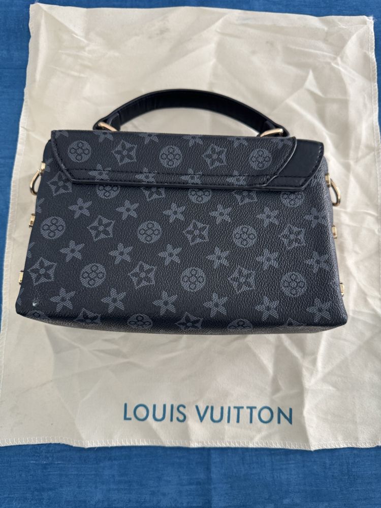 Mala LV preta nova - muito elegante