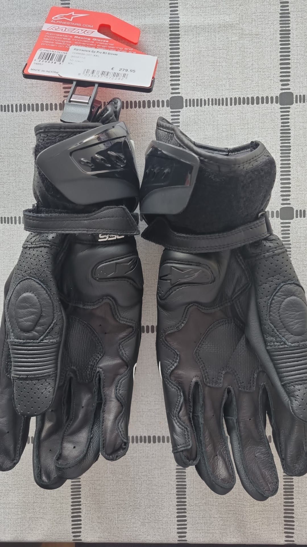 Alpinestars gp pro r3