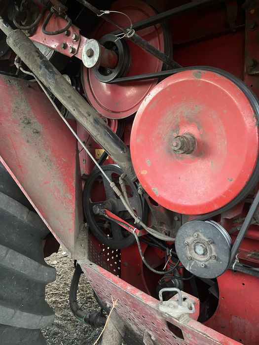 Комбайн Massey Ferguson 38
