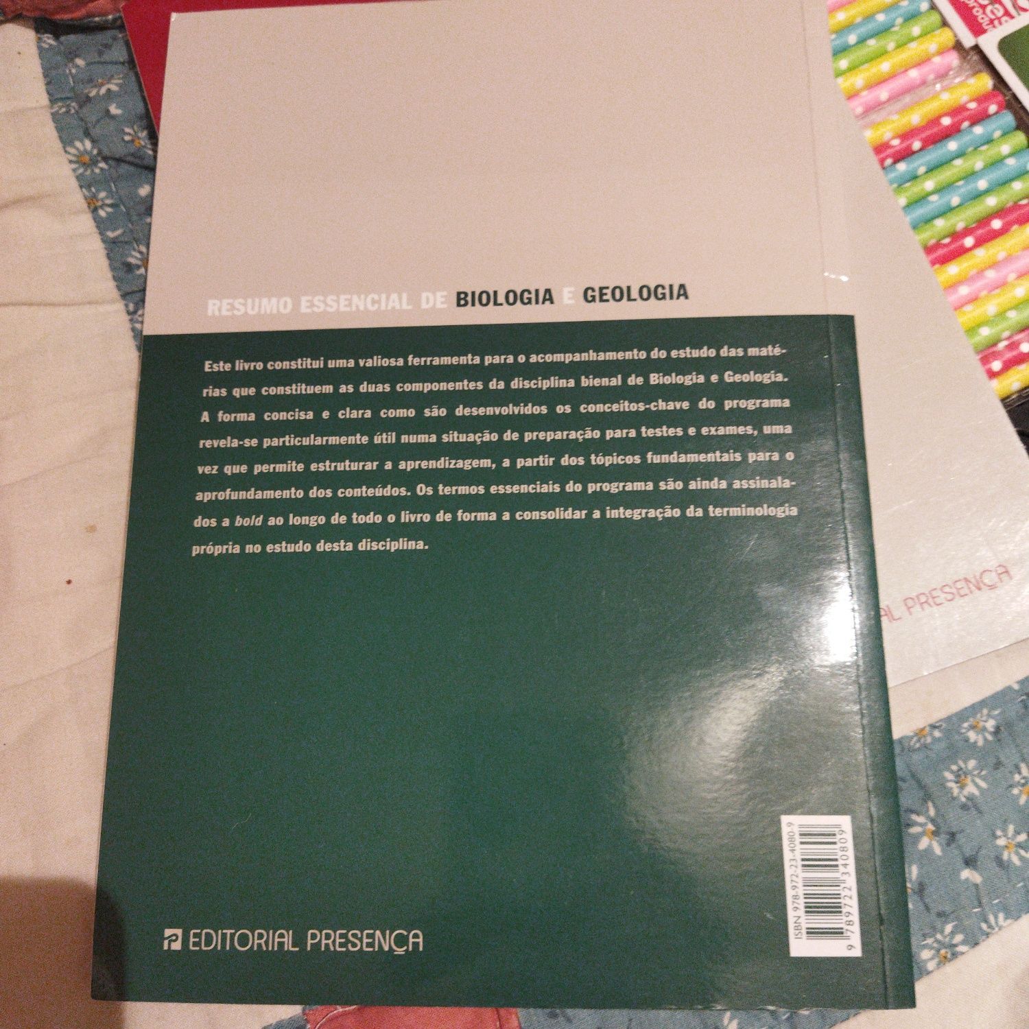 Resumos para exame biologia e geologia/física e química 10/11°ano