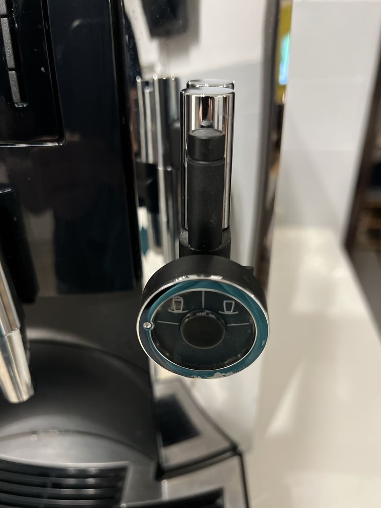 Okazja Jura E8 Chrom Limited edition Capuccino Latte Espresso
