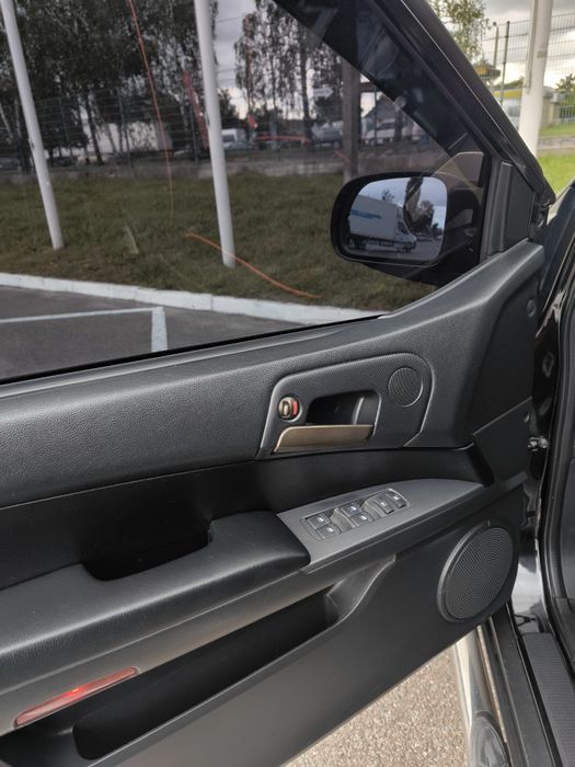 Продається надійний рамний позашляховик SsangYong Kyron 2013 року