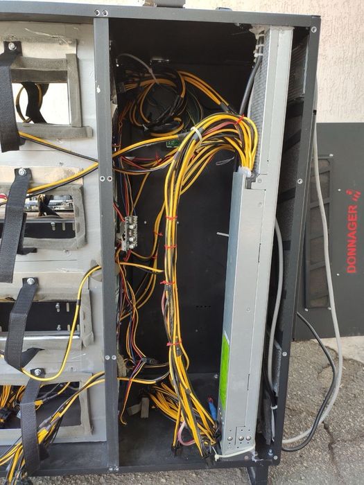 Майнинг ферма, тушка, корпус DONNAGER на 8 GPU, HP