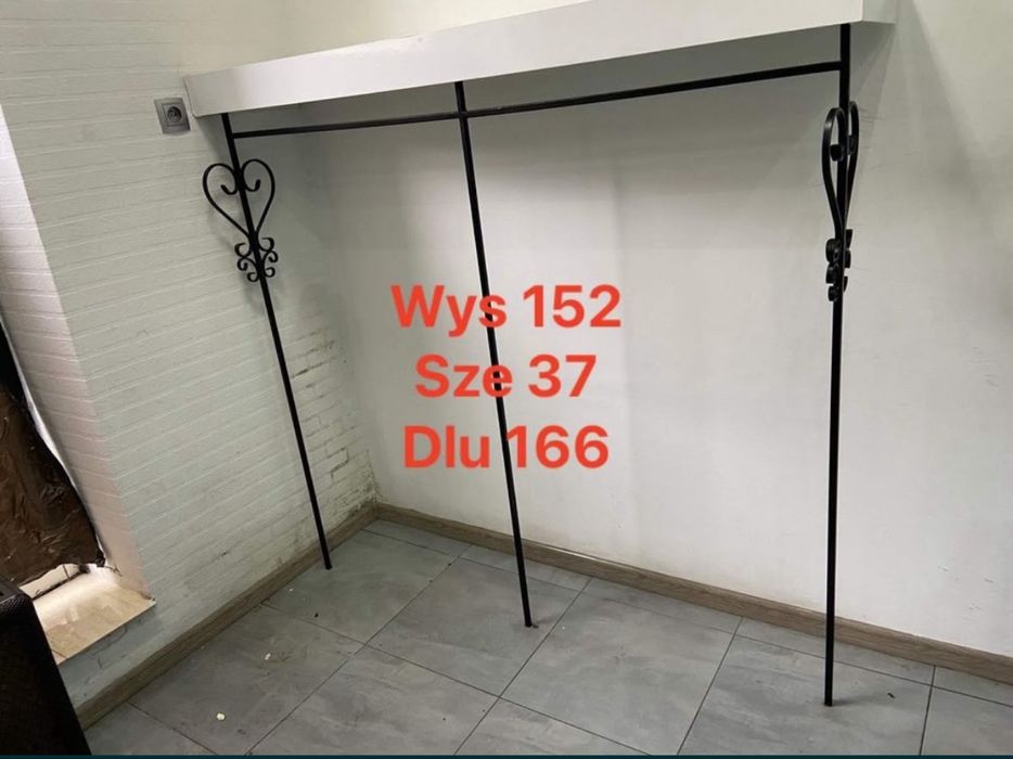 Zestaw mebli do sklepu/garderoby