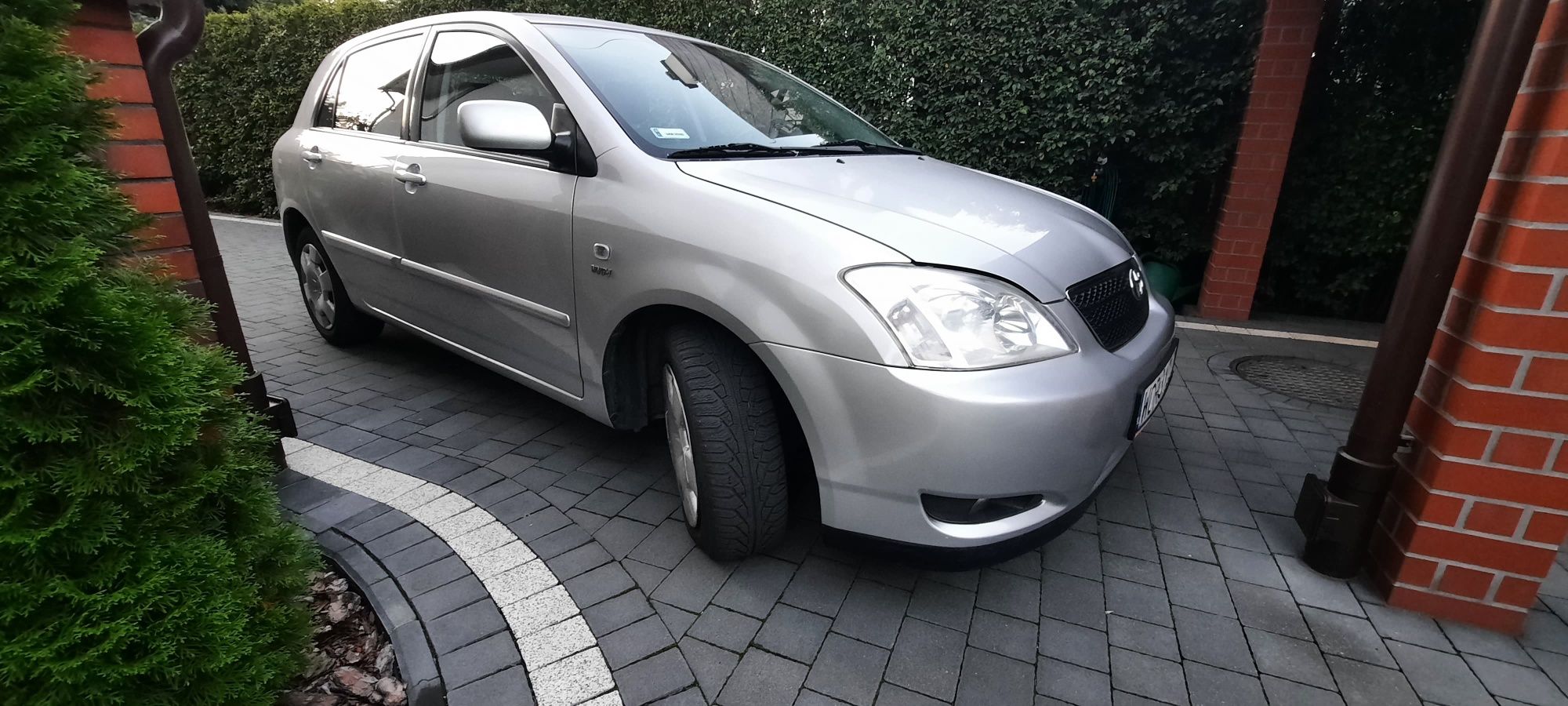 Toyota Corolla 1.6 benzyna, r.2003