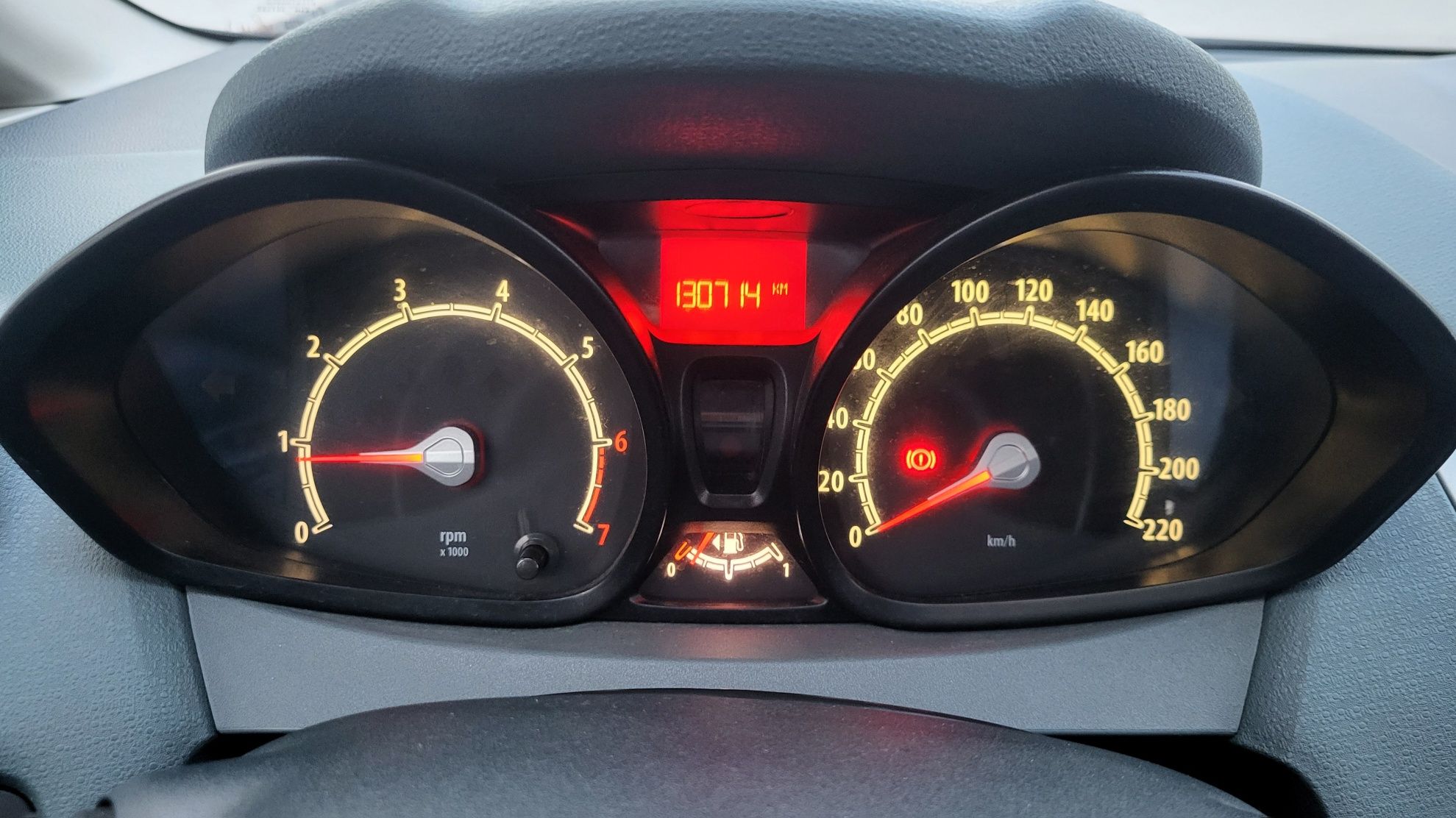 Ford Fiesta Mk6 1.25 82cv 130mil km