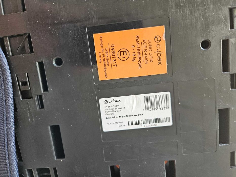 Fotelik samochodowy Cybex Juno 2-Fix 9-18 kg