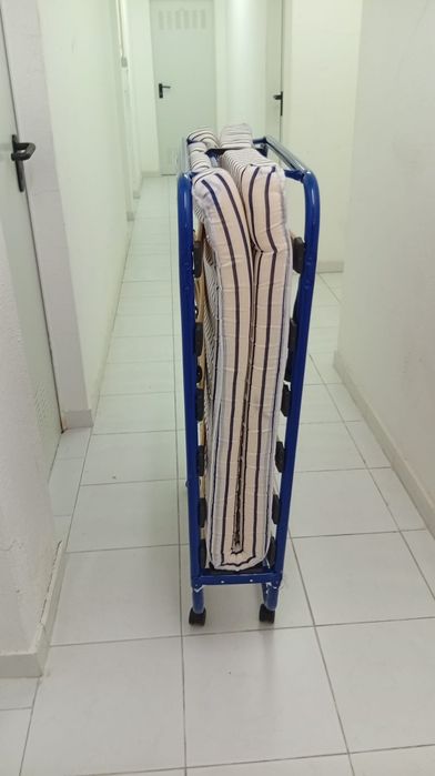 Cama divã dobrável
