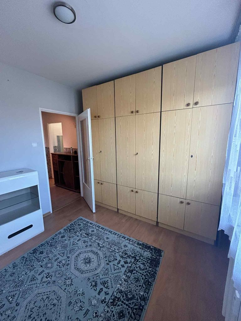 Mieszkanie w bloku St.Augusta