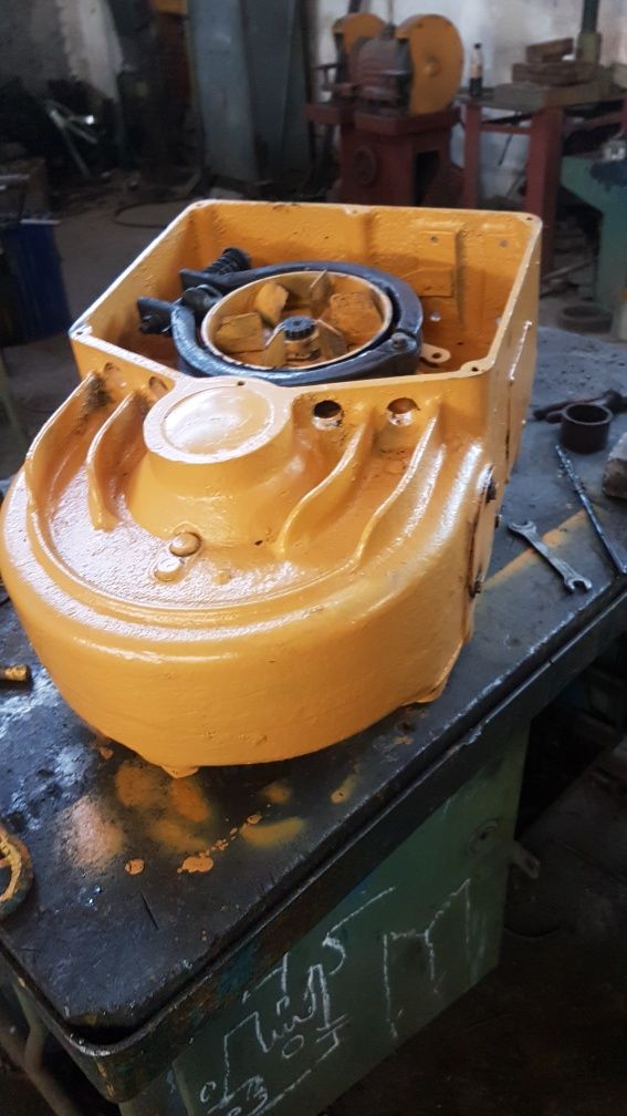 Крановый редуктор РВЦ 320, РВЦ80, КР676