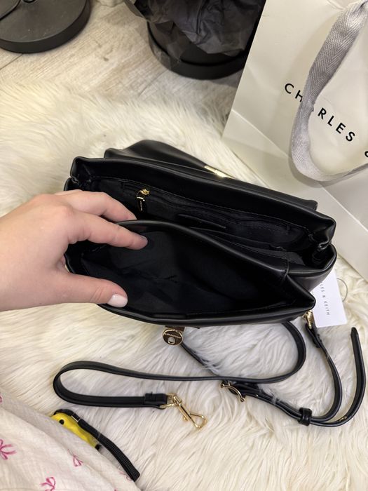 Сумка Charles and Keith Kerry Mini (rodeo)
